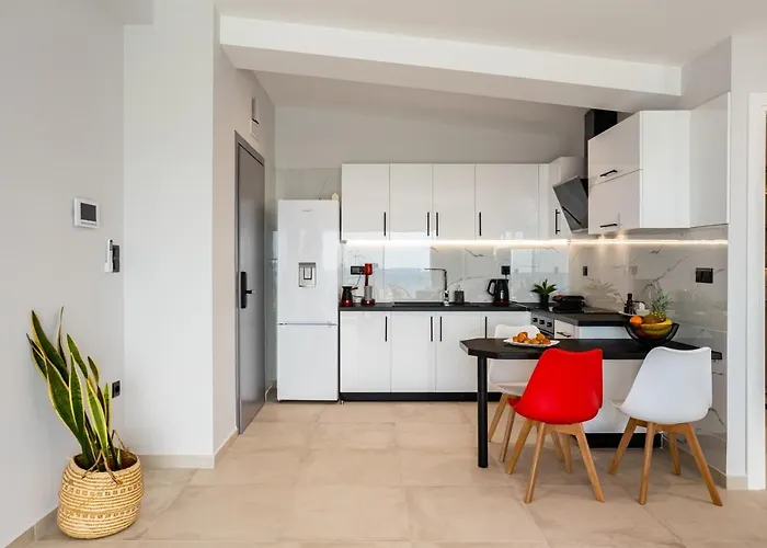 Sail Away In Kalamata, Marina Serenity Apartamento Kalamata